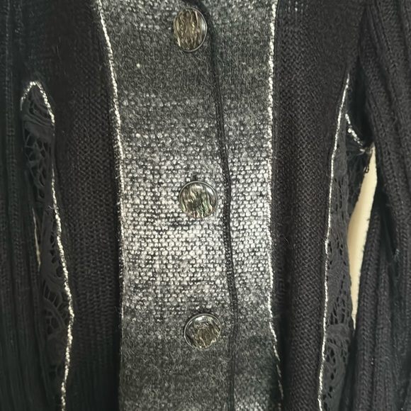 Black and Grey Sweater Jacket, Papa, size Large - Picture 3 of 5